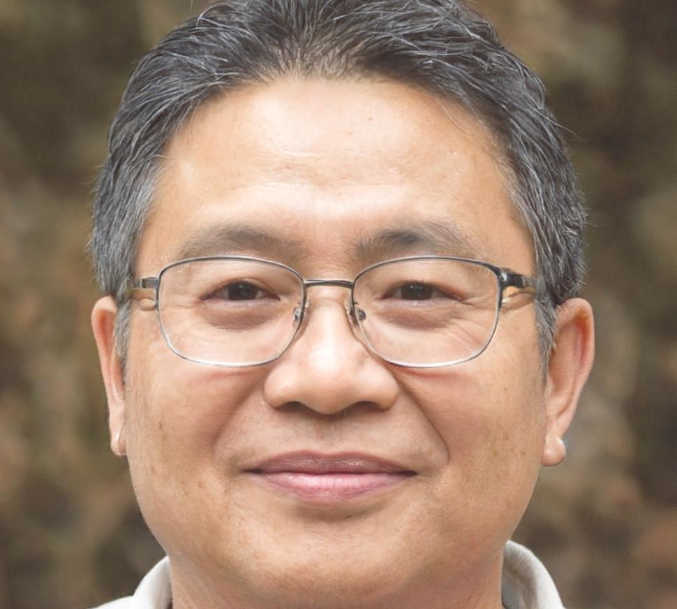 Henrik Lundqvist, Senior Investment Analyst